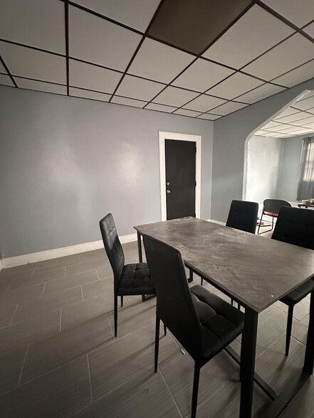 Furnished Dining area - 205 McAdoo Ave