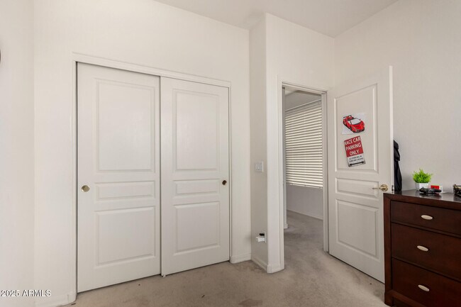 Building Photo - 1477 W Marlin Dr