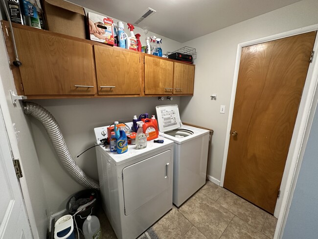 LAUNDRY ROOM - 376 Alice Ave