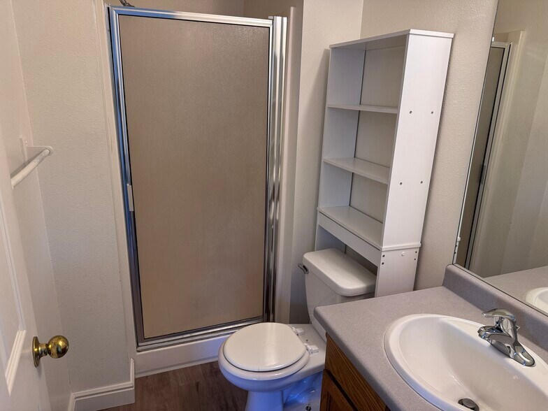 Building Photo - 1392 N 260 W