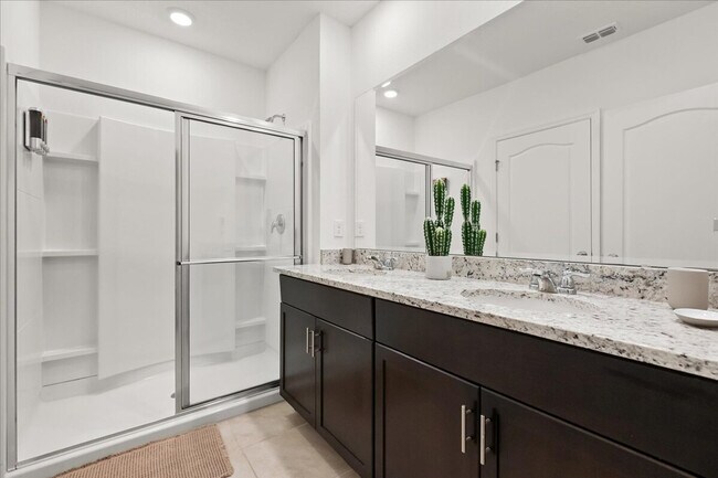 Building Photo - 7850 Oak Reflection Lp