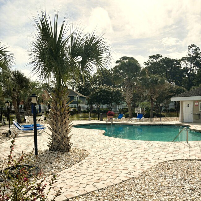 Building Photo - 4713 Wild Iris Dr