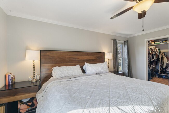 Building Photo - 3100 Franklin St