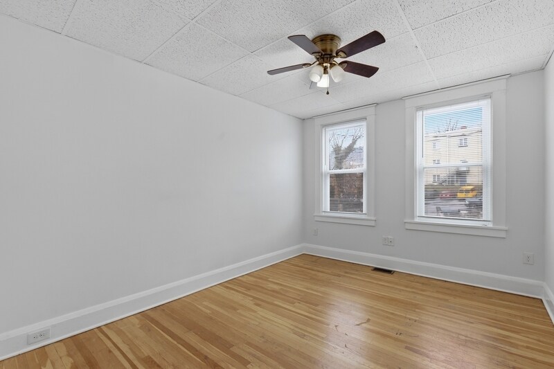 Building Photo - 5414 Belair Rd