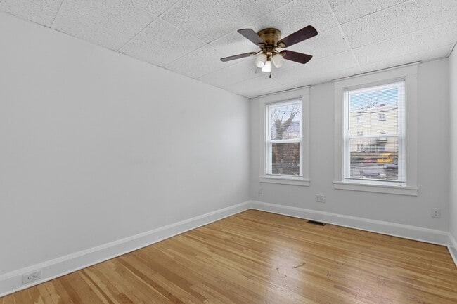 Building Photo - 5414 Belair Rd