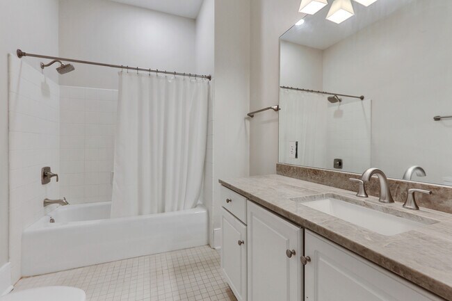 Bathroom 2 - 215 Decatur St