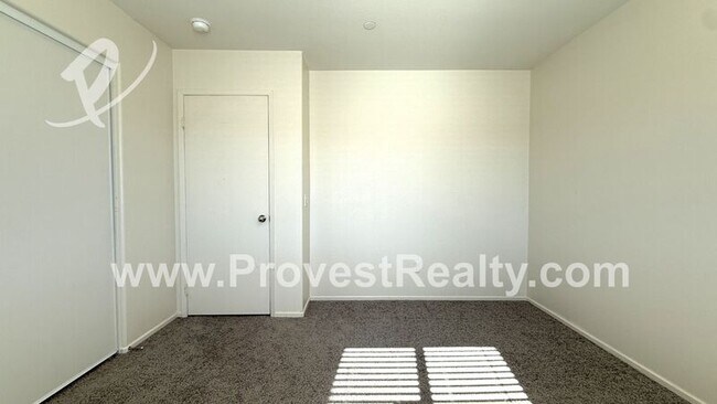 Building Photo - 15765 Thyme Ct