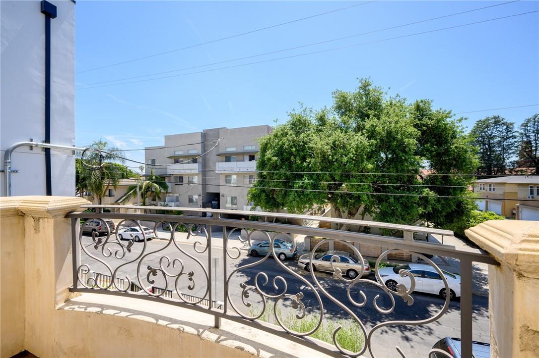 Building Photo - 11323 Huston St