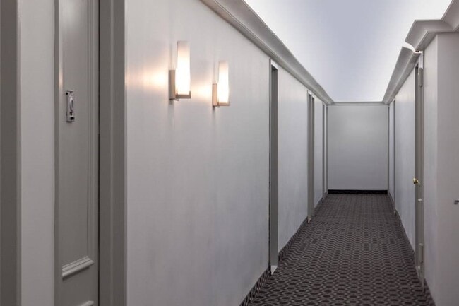 Building Photo - 500 Central Ave