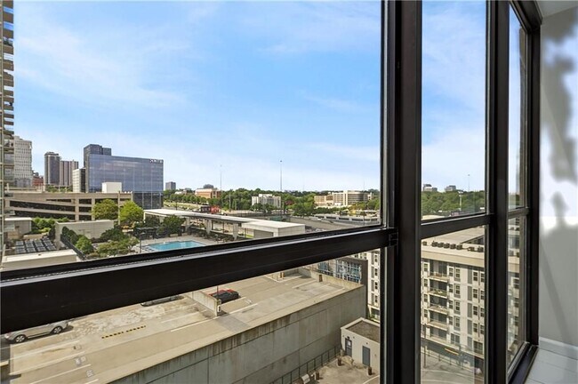 Building Photo - 1280 W Peachtree St NE
