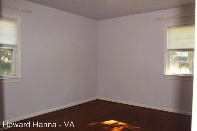 Building Photo - 4 br, 3 bath House - 605 Runnymede Court