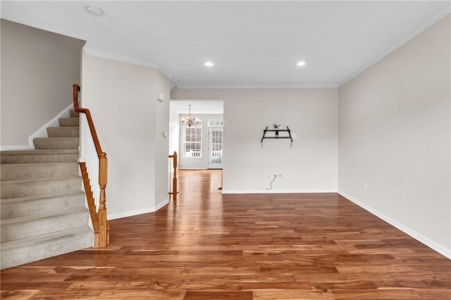 Building Photo - 704 Park Plaza E