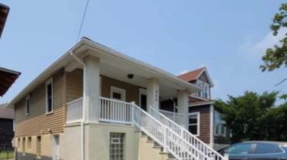 Primary Photo - 450 N Connecticut Ave