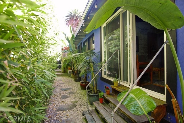 Building Photo - 545 1st St