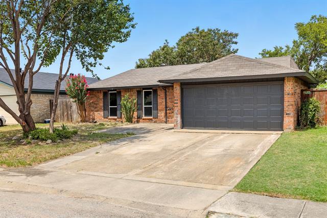 Building Photo - 2307 Montclair Dr