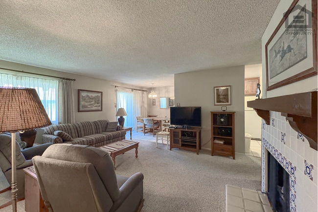 Building Photo - 2Bed/2Bath Condo at Thomas Rd/56th St! Ready for Immediate Move-In!
