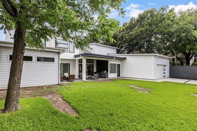 Building Photo - 6411 Royal Ln