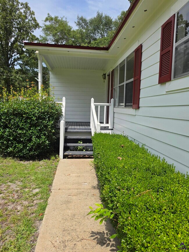 Building Photo - 137 GA-257