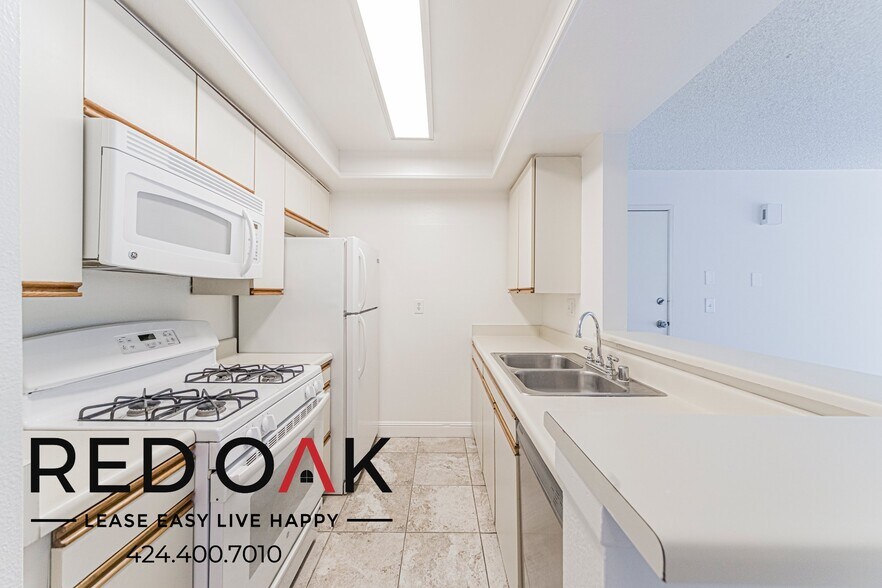 Building Photo - 1514 S Holt Ave