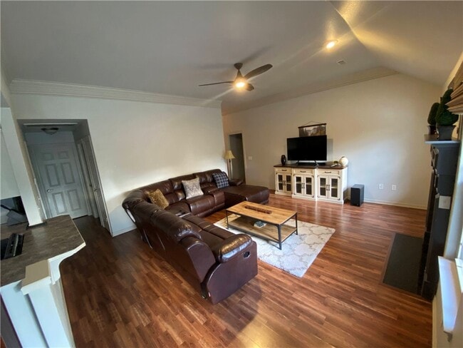 Building Photo - 2949 Bluegrass Pl