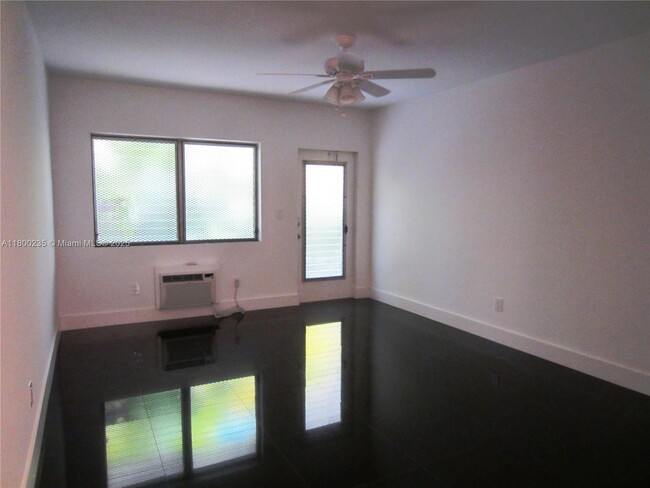 Building Photo - 8132 Harding Ave