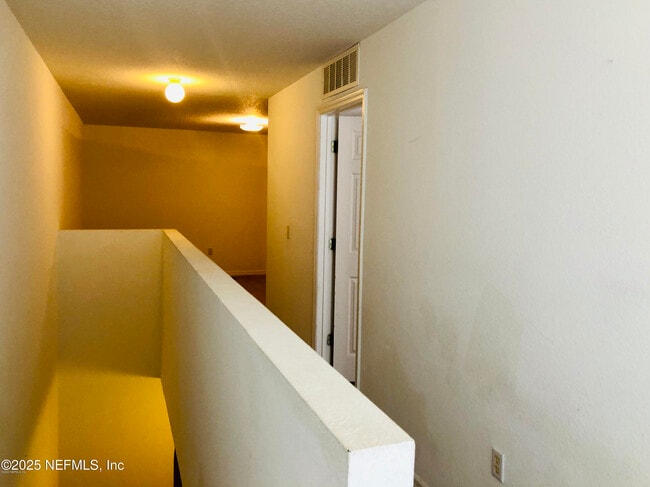 Building Photo - 10486 Autumn Trace Rd