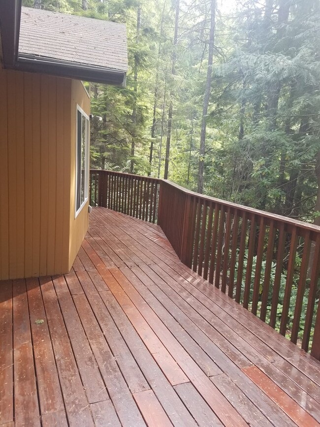 Building Photo - Peaceful Forest Retreat Close to Silverdale