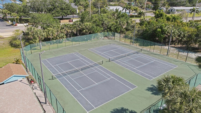 Building Photo - 1637 NE Nautical Pl