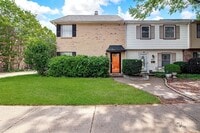 Building Photo - 601 St Charles Dr