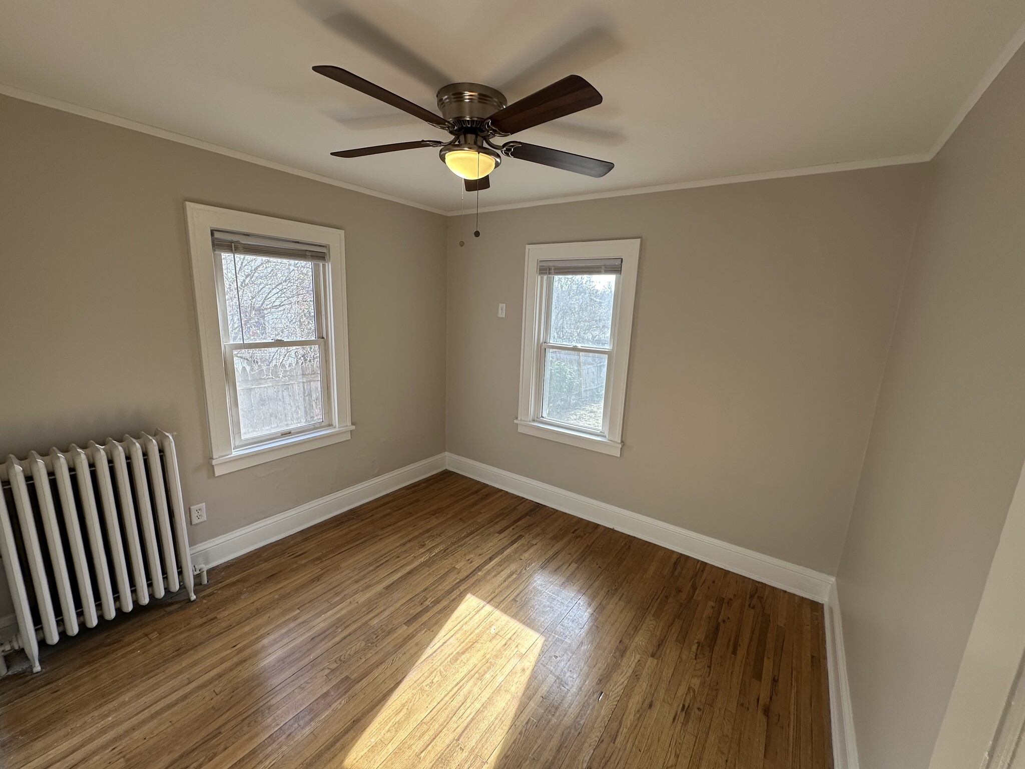 Building Photo - 235 Logan Ave N