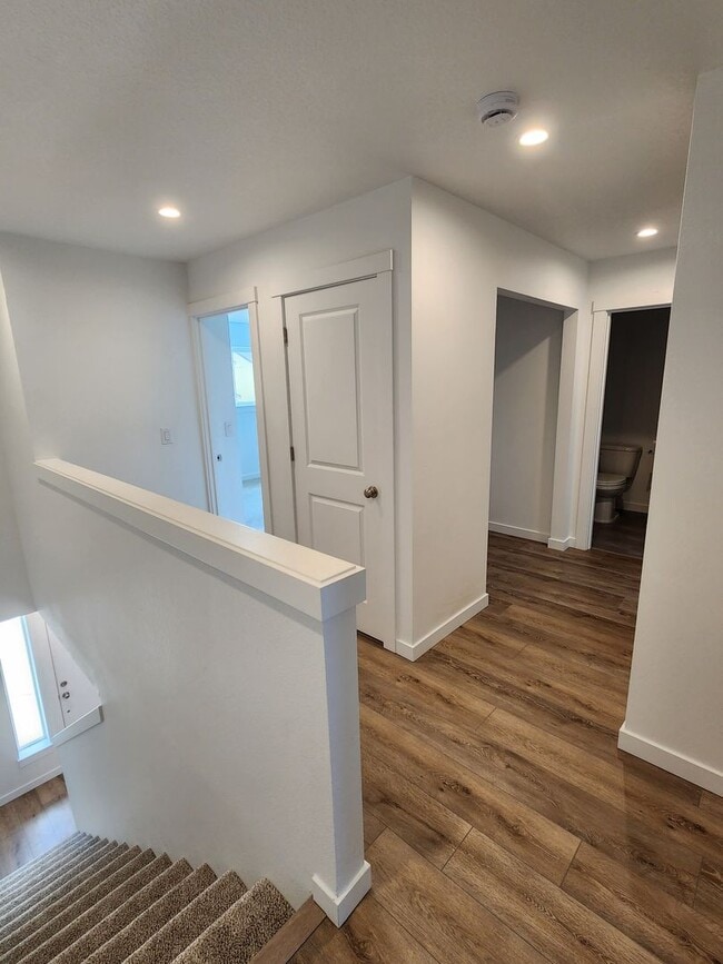 Building Photo - 1011 Peach Rd