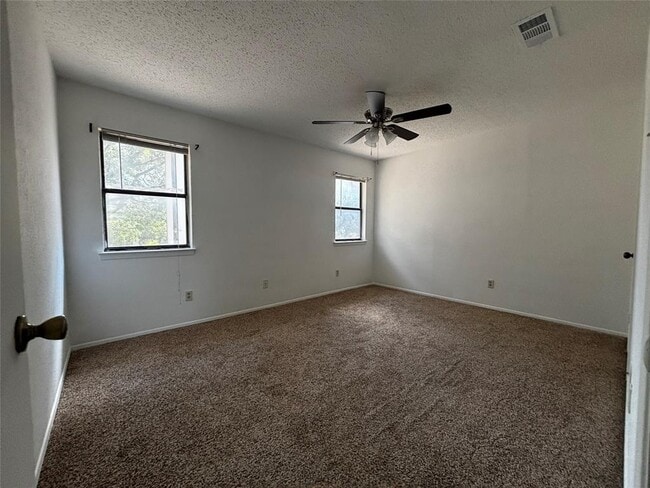 Building Photo - 12413 Deer Falls Dr