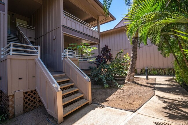 Building Photo - Fully Furnished, 1 Bed/1 Bath, Kihei Bay Vista with Pool