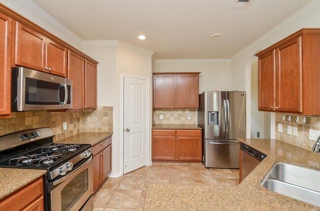 Building Photo - 3119 Balch Springs Ln