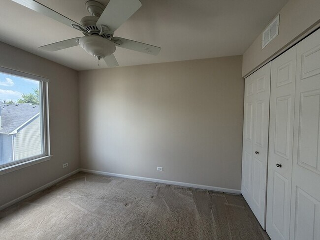 Building Photo - 24463 John Adams Dr
