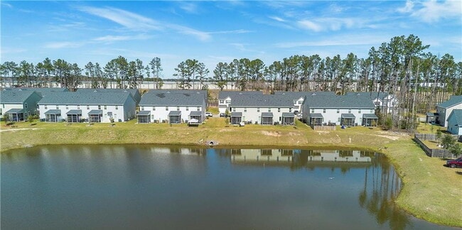 Building Photo - 167 Benelli Dr