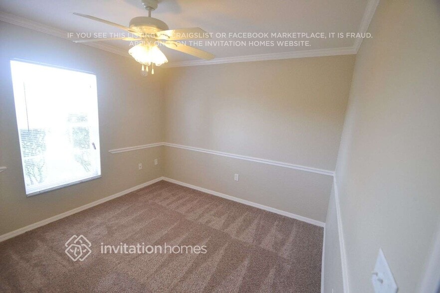 Building Photo - 2125 Golden Meadow Way