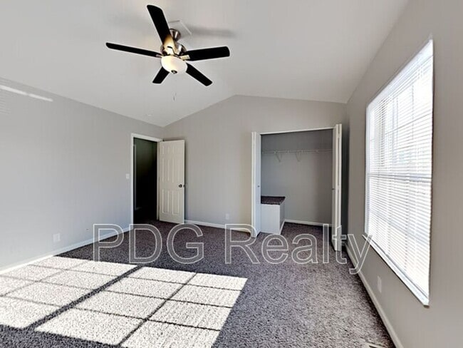 Building Photo - 12014 Morningside Dr