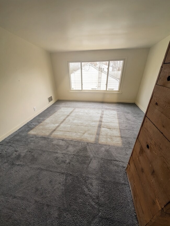 Building Photo - 4428 Pengelly Rd