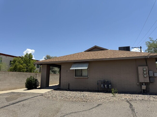 Building Photo - 360 N Highland Ave