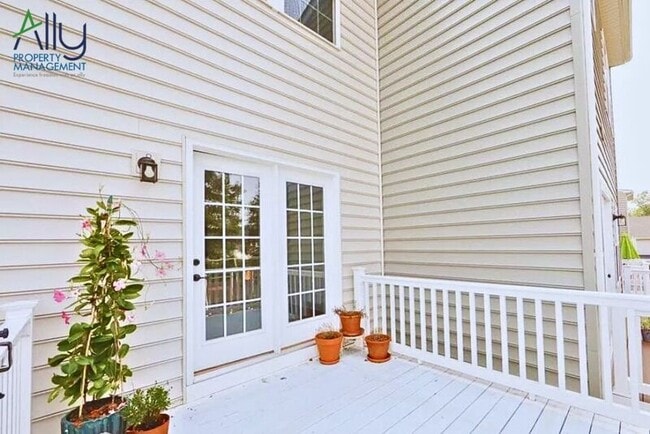 Building Photo - 2424 Pocoson Wood Ct