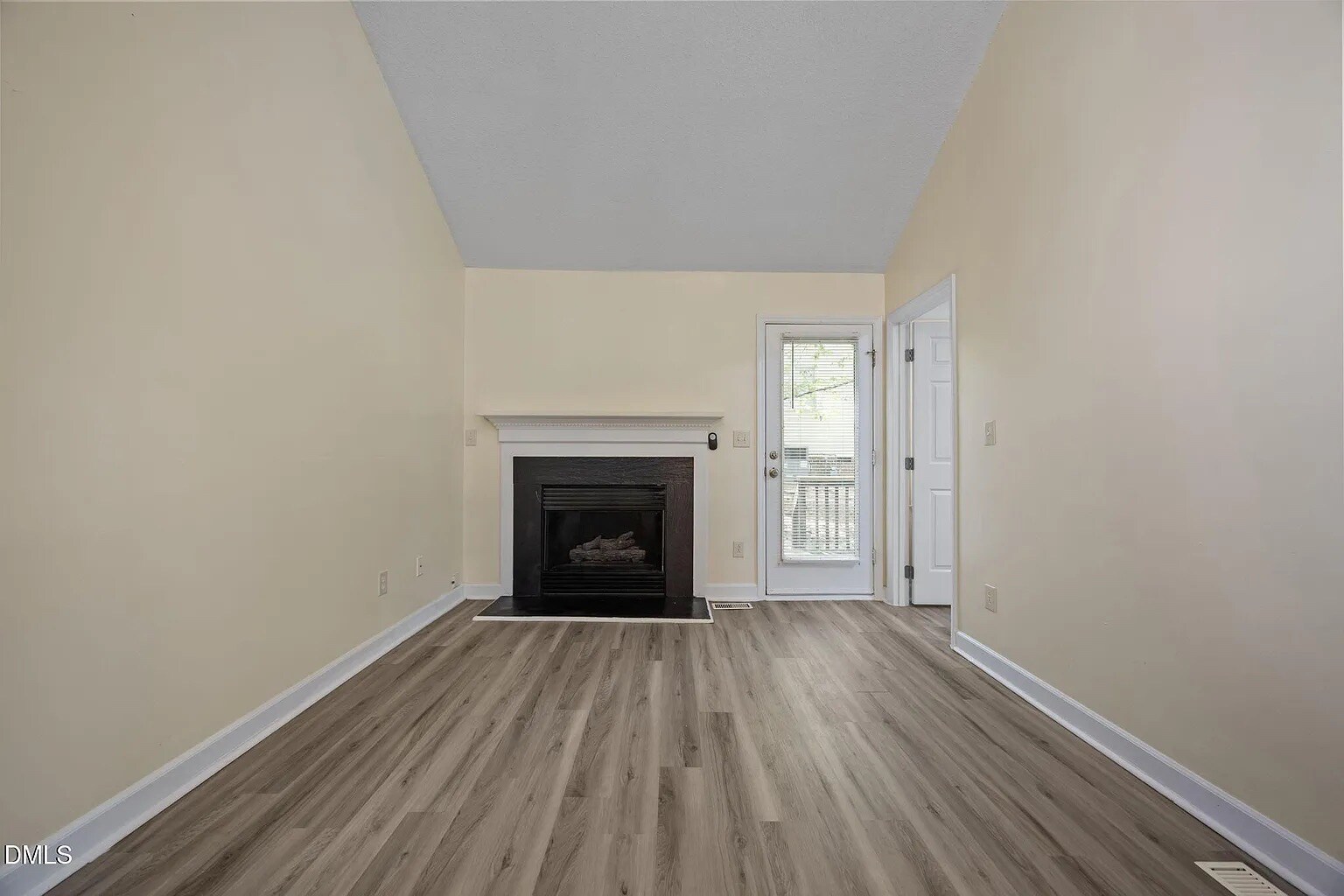 Building Photo - Room in Townhome on Oakland Hills Way