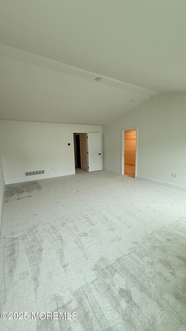 Building Photo - 97 Mustang Dr