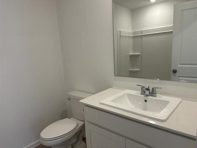 Building Photo - 1853 Ventasso Blvd