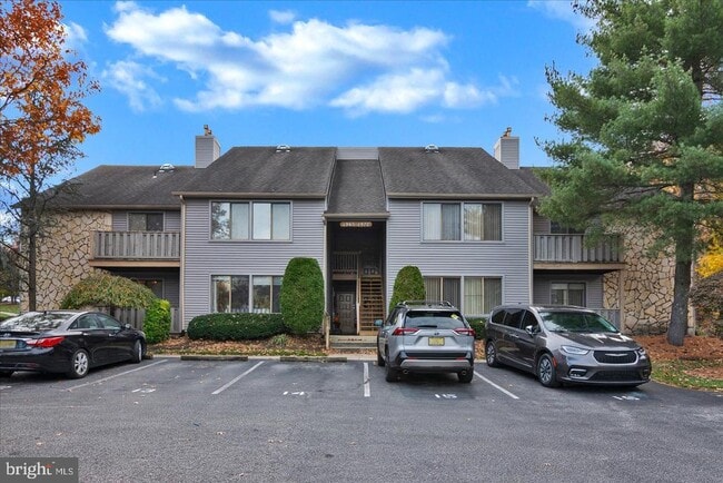 Building Photo - 1966 The Woods II