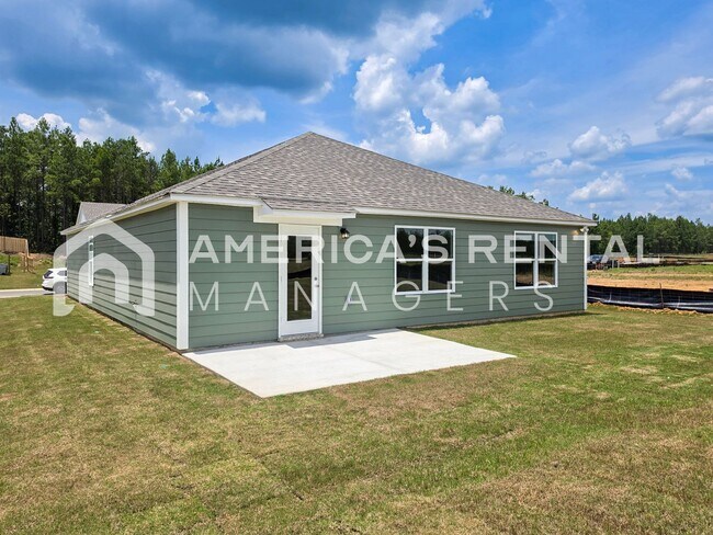 Building Photo - 556 Saddlewood Bnd