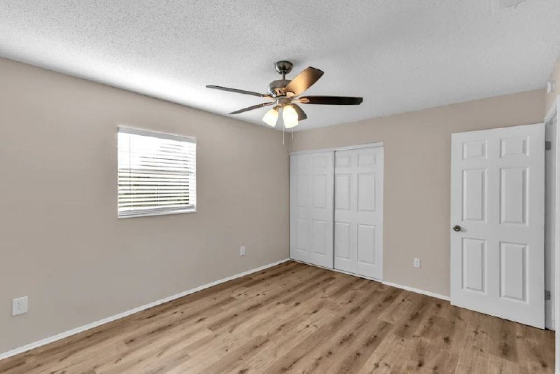 Building Photo - 910 E Humphrey St