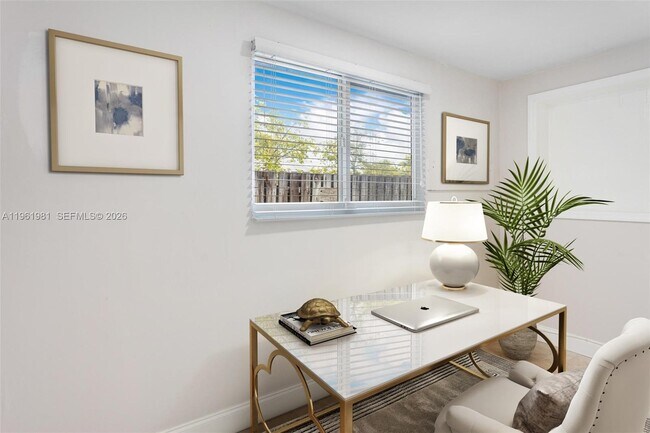 Building Photo - 3241 NE 17th Ave