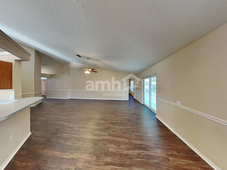 Building Photo - 10524 Walker Vista Dr