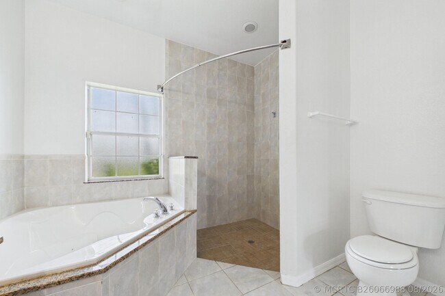 Building Photo - 3610 SW Margela St